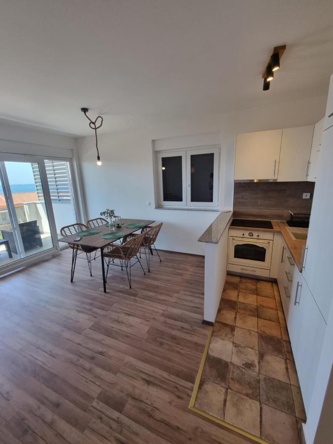 Sea View Apartment โรกอซนิซา ภายนอก รูปภาพ