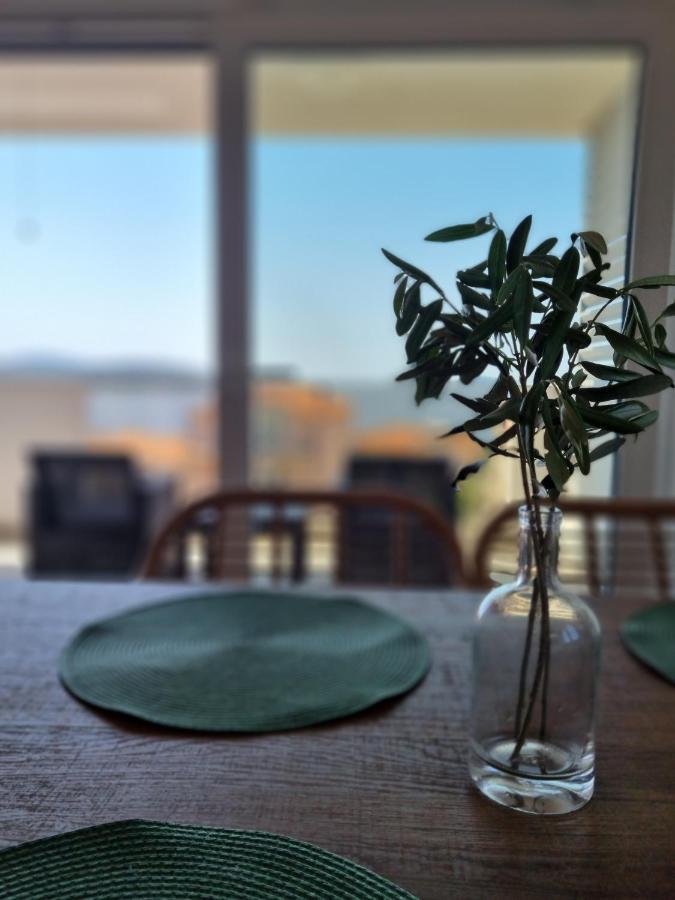 Sea View Apartment โรกอซนิซา ภายนอก รูปภาพ
